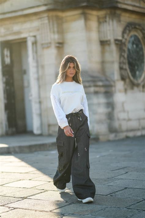 how to wear wide leg pants with sneakers